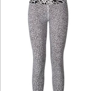 Lululemon Real Quick Tight